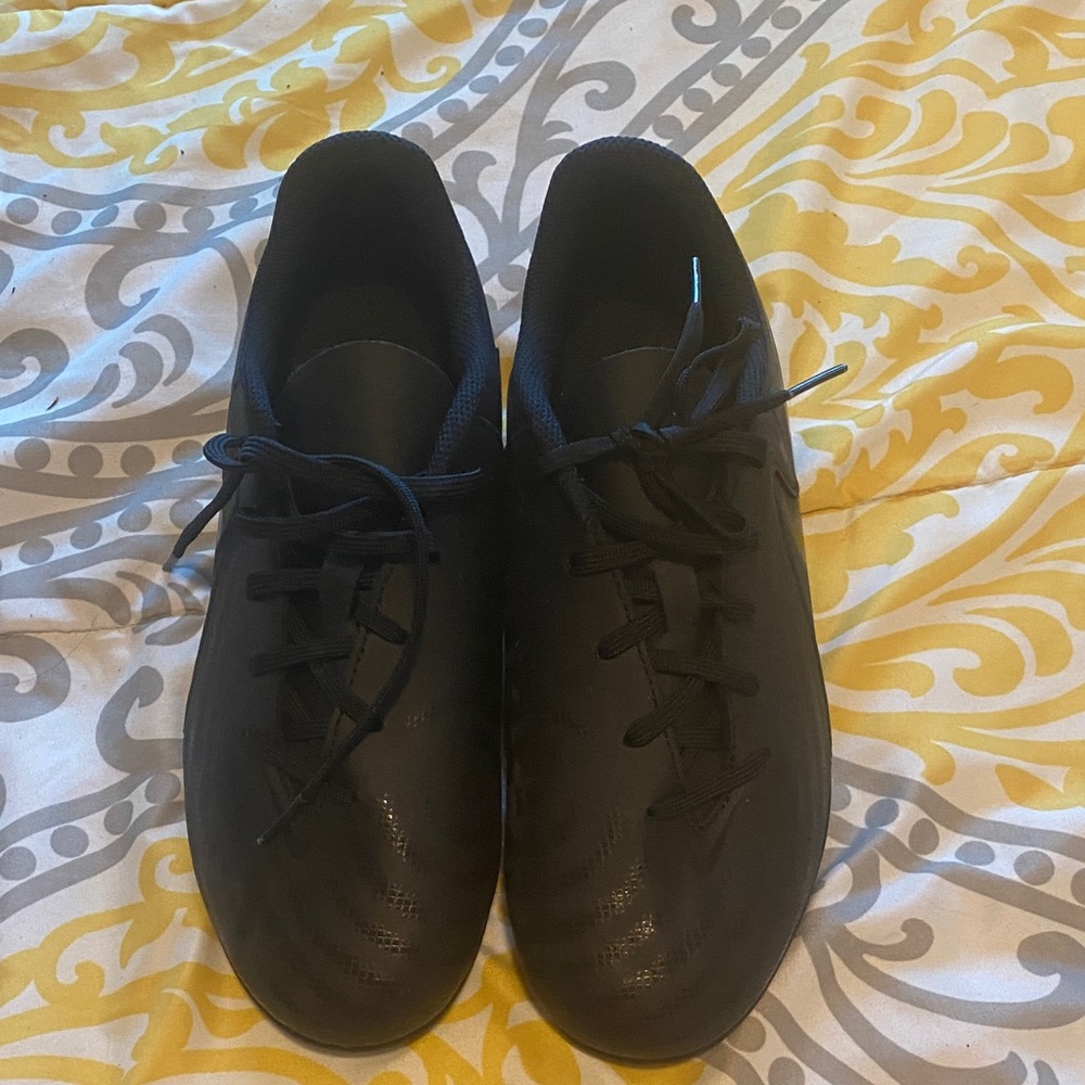 Nike Kids Black Athletic Shoes